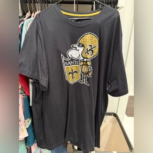 Black Saints Graphic T-Shirt - vintage style